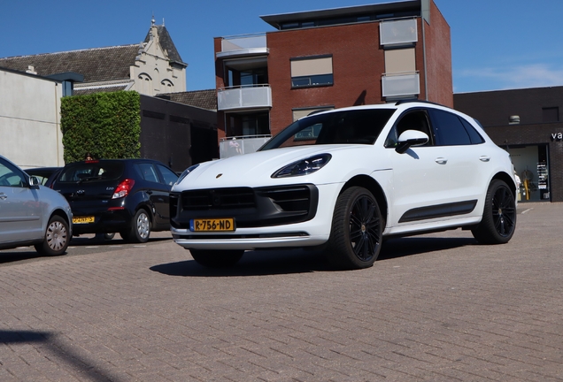 Porsche 95B Macan GTS MkIII