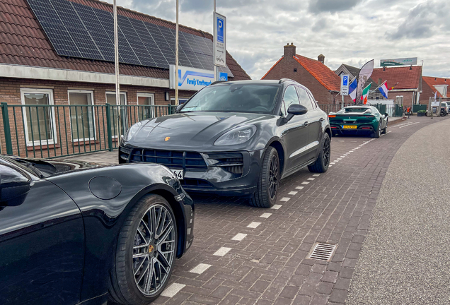 Porsche 95B Macan GTS MkIII