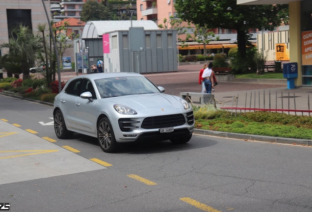 Porsche 95B Macan Turbo