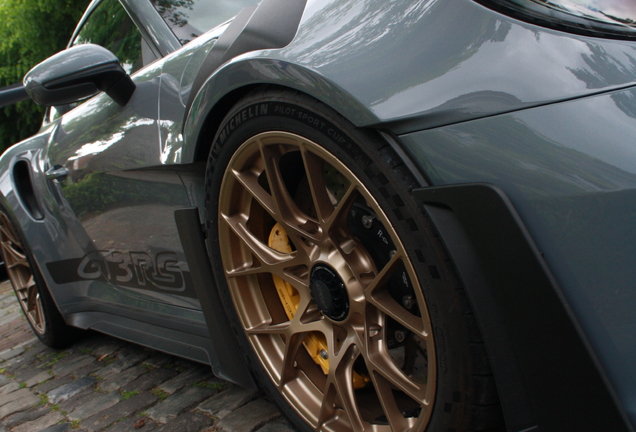 Porsche 992 GT3 RS Weissach Package