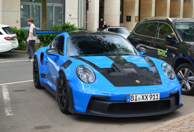 Porsche 992 GT3 RS Weissach Package