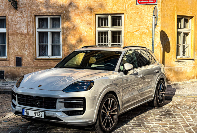 Porsche 9YA Cayenne GTS MkII