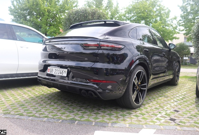 Porsche Cayenne Coupé Turbo S E-Hybrid