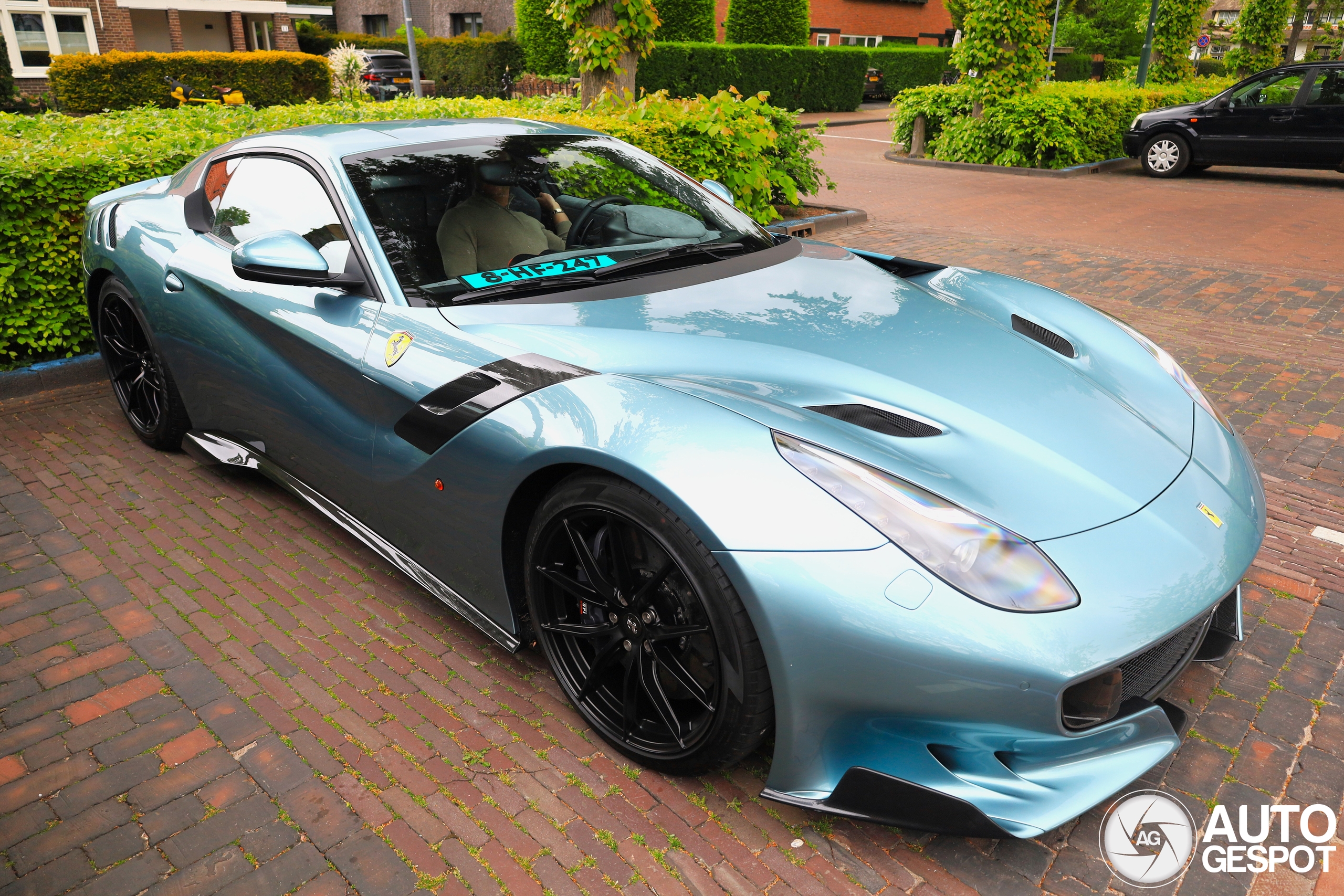 Ferrari F12tdf