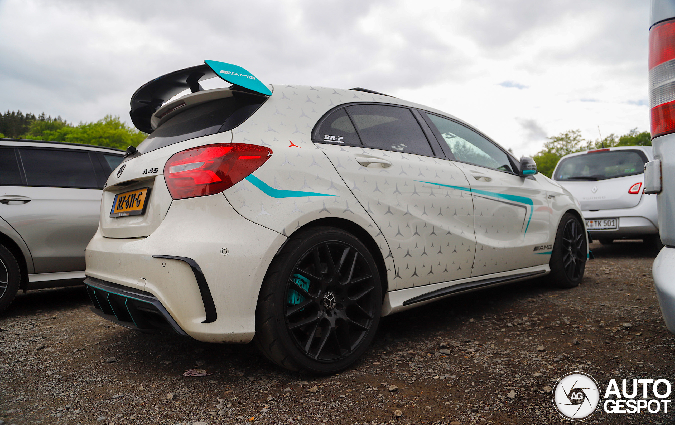 Mercedes-AMG A 45 W176 2015