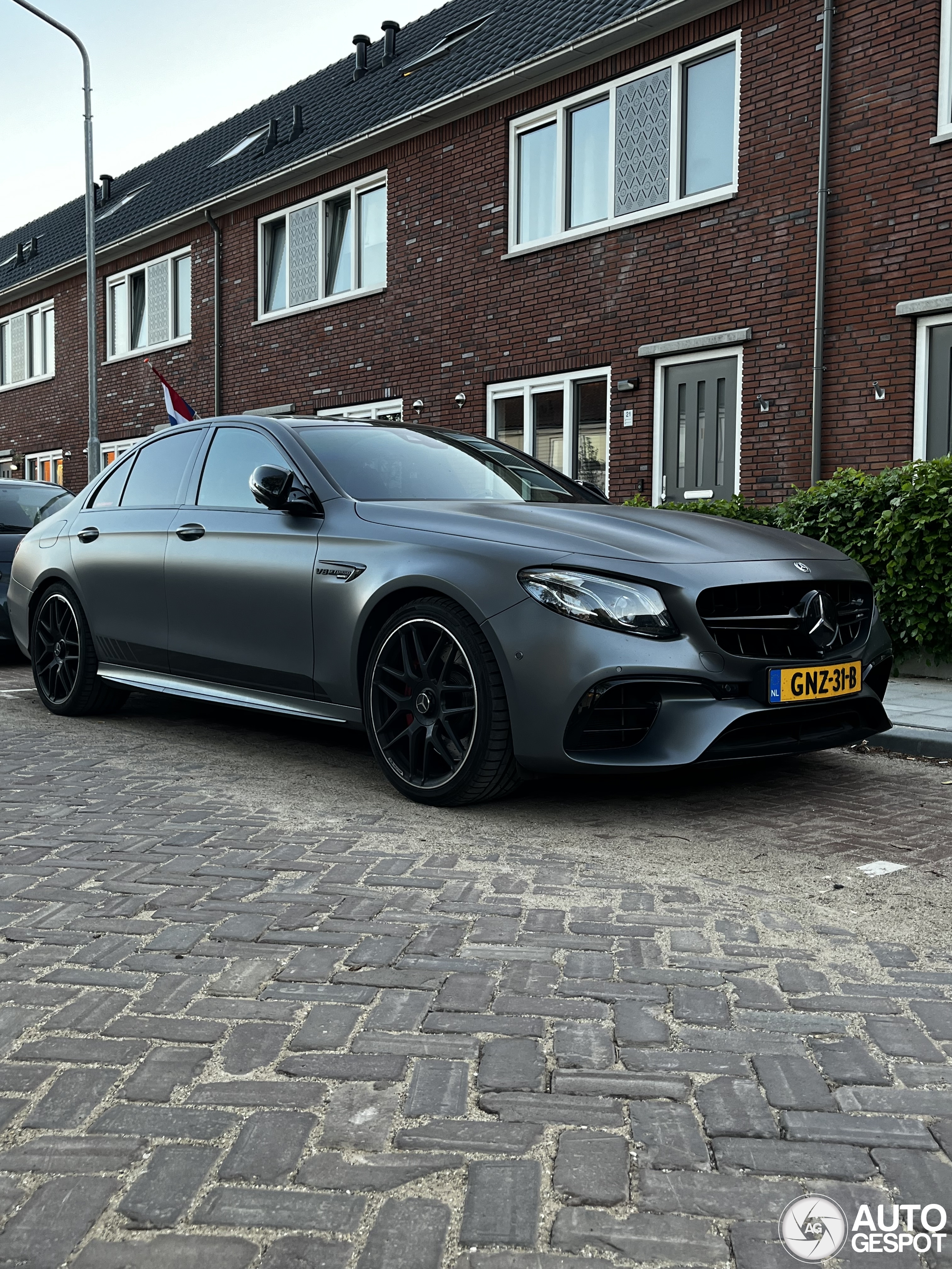 Mercedes-AMG E 63 S W213