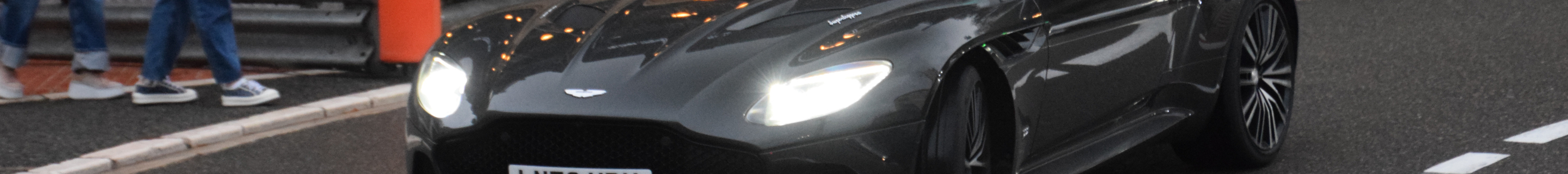 Aston Martin DBS Superleggera