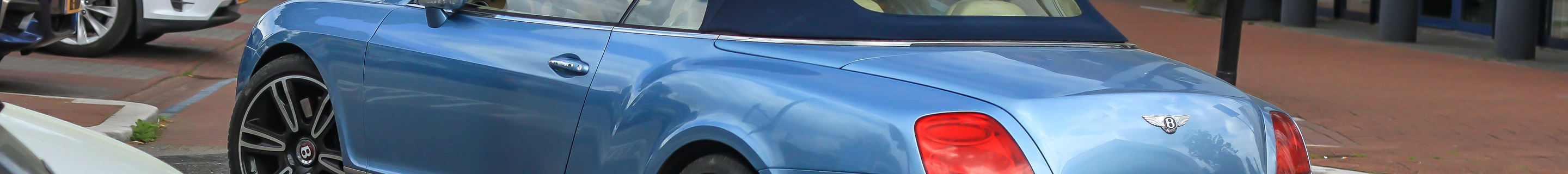 Bentley Continental GTC