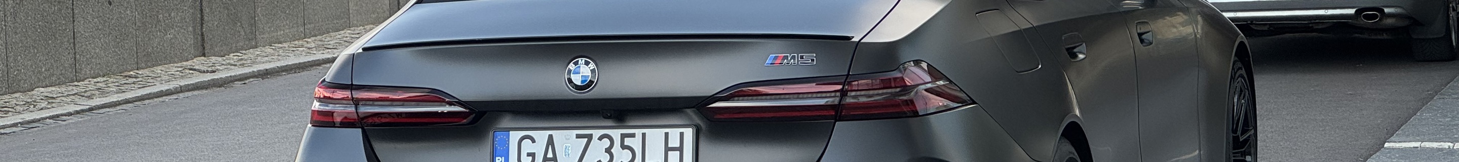 BMW M5 G90
