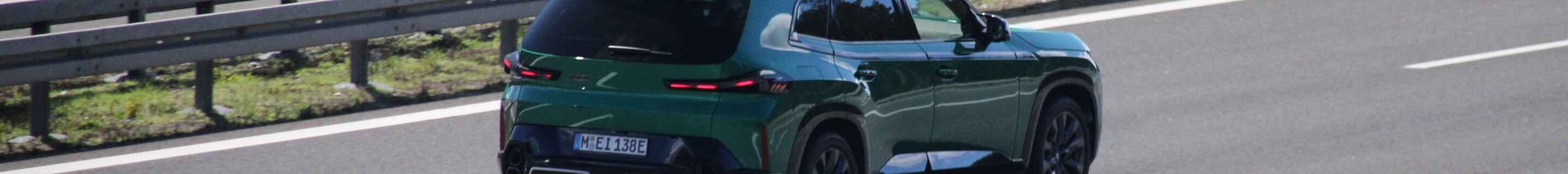 BMW XM G09