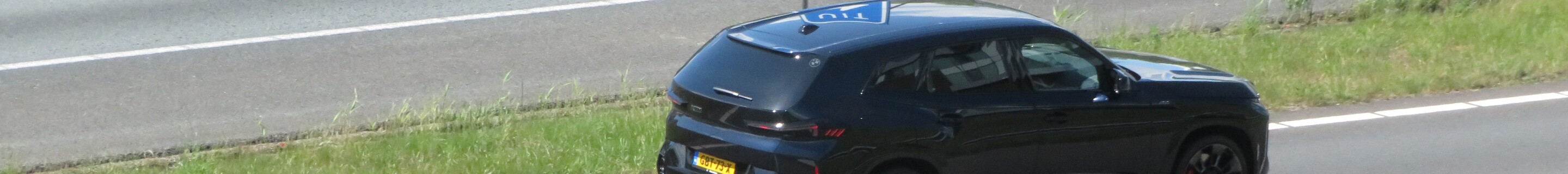 BMW XM G09