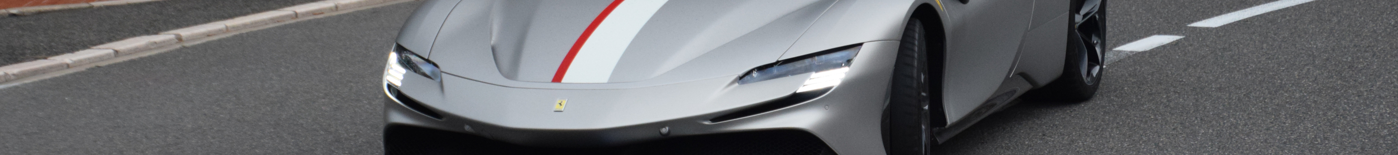 Ferrari SF90 Spider