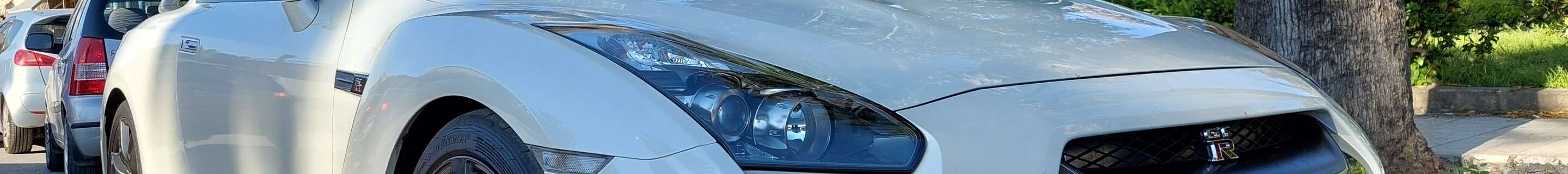 Nissan GT-R