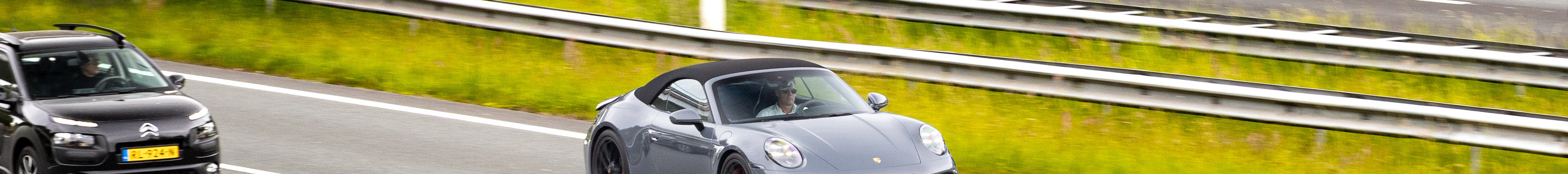 Porsche 992 Carrera 4 GTS Cabriolet MkII