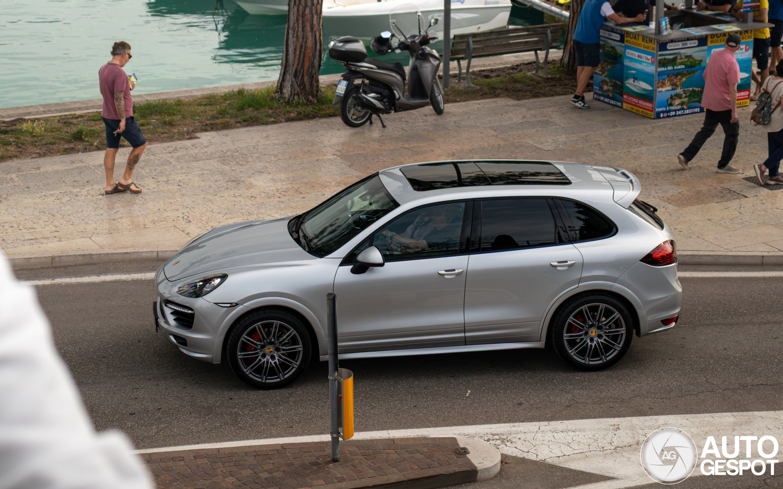 Porsche 958 Cayenne GTS