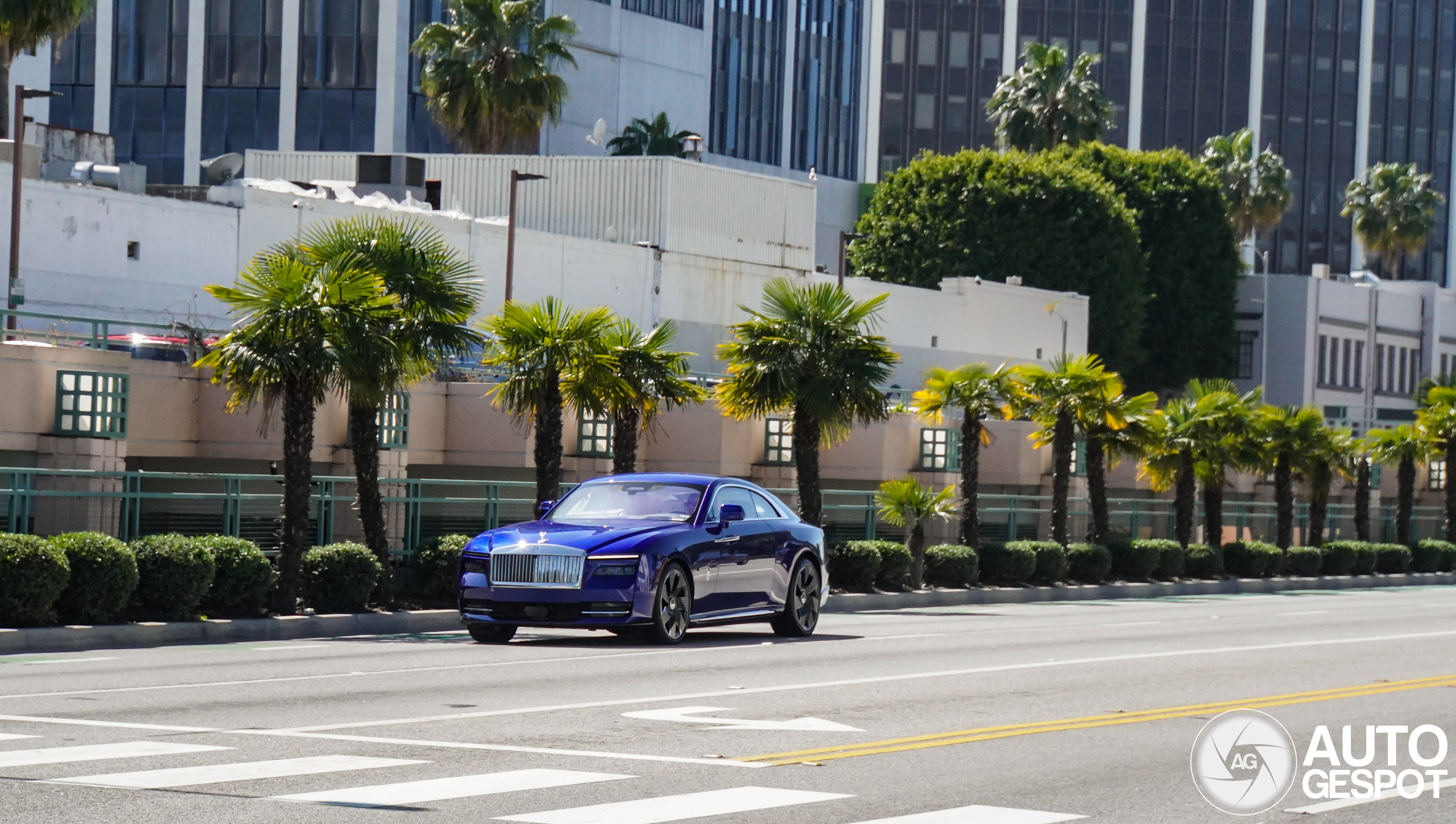 Rolls-Royce Spectre