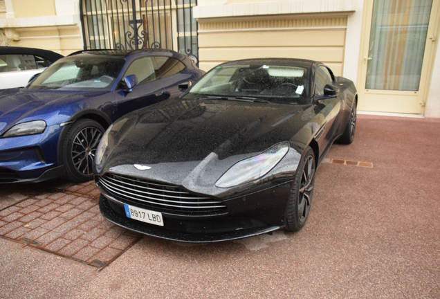 Aston Martin DB11 V8