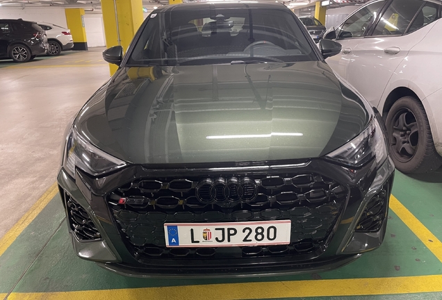 Audi RS3 Sportback 8Y