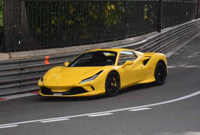 Ferrari F8 Spider