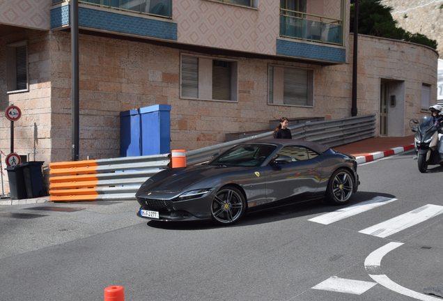 Ferrari Roma Spider