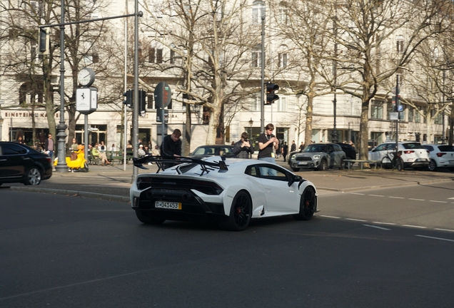 Lamborghini Huracán LP640-2 STO
