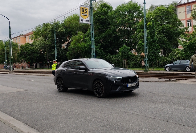 Maserati Levante Trofeo 2021