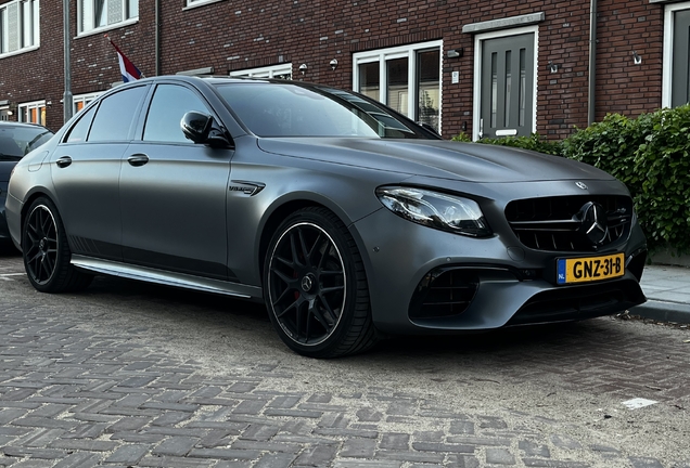 Mercedes-AMG E 63 S W213