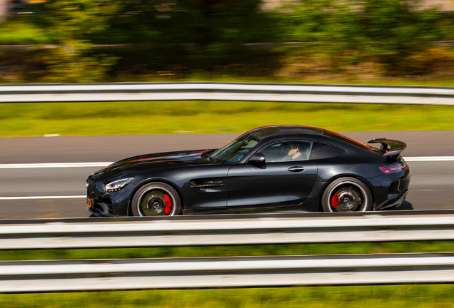 Mercedes-AMG GT R C190 2019
