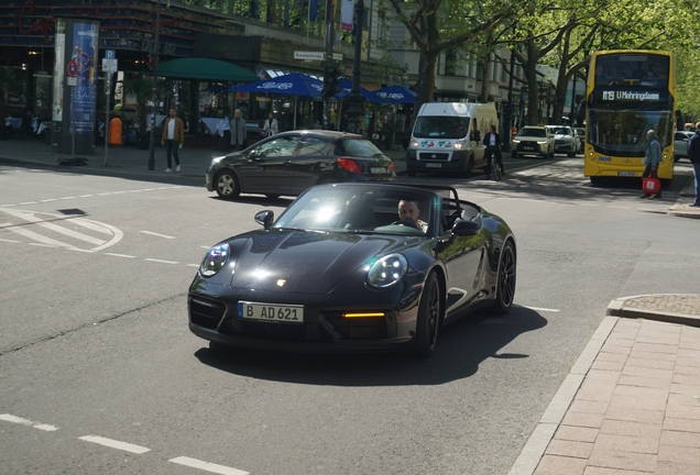 Porsche 992 Carrera 4 GTS Cabriolet MkI