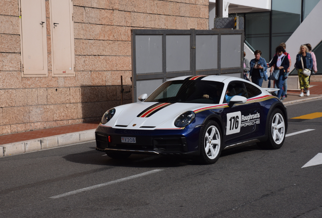 Porsche 992 Dakar