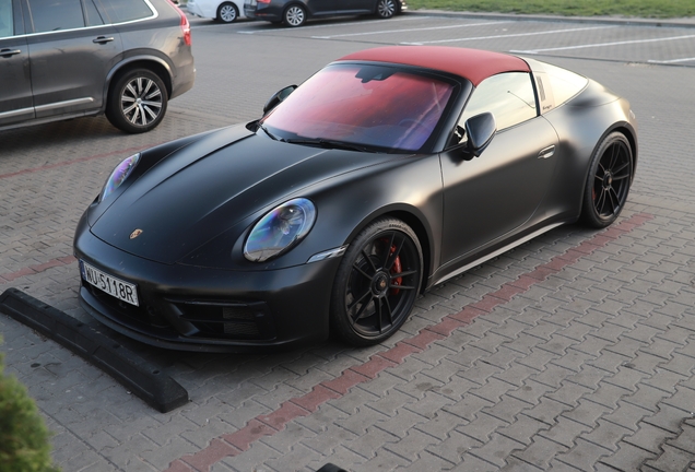 Porsche 992 Targa 4 GTS
