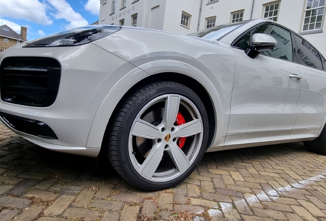 Porsche Cayenne Coupé GTS