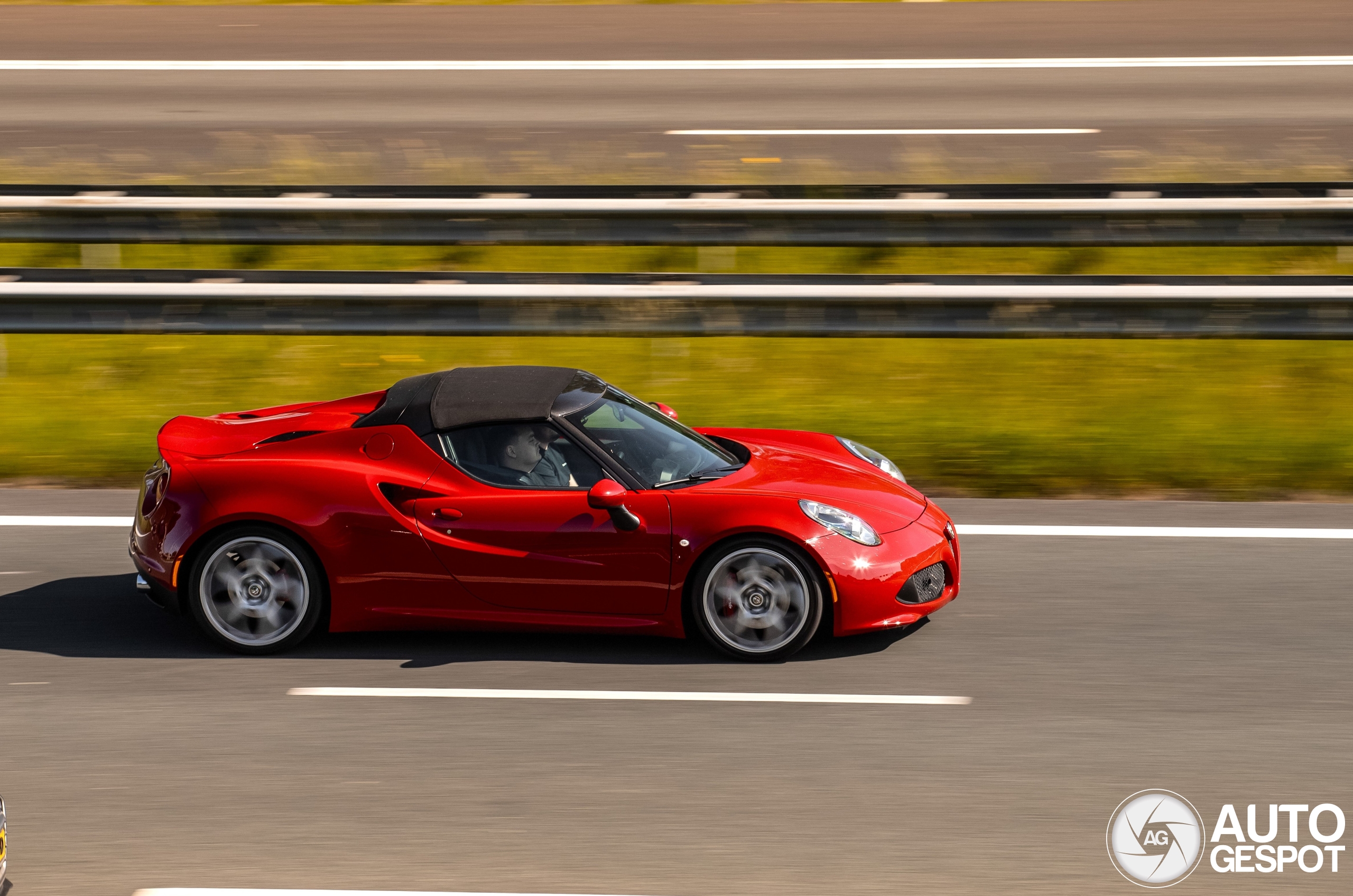 Alfa Romeo 4C Spider