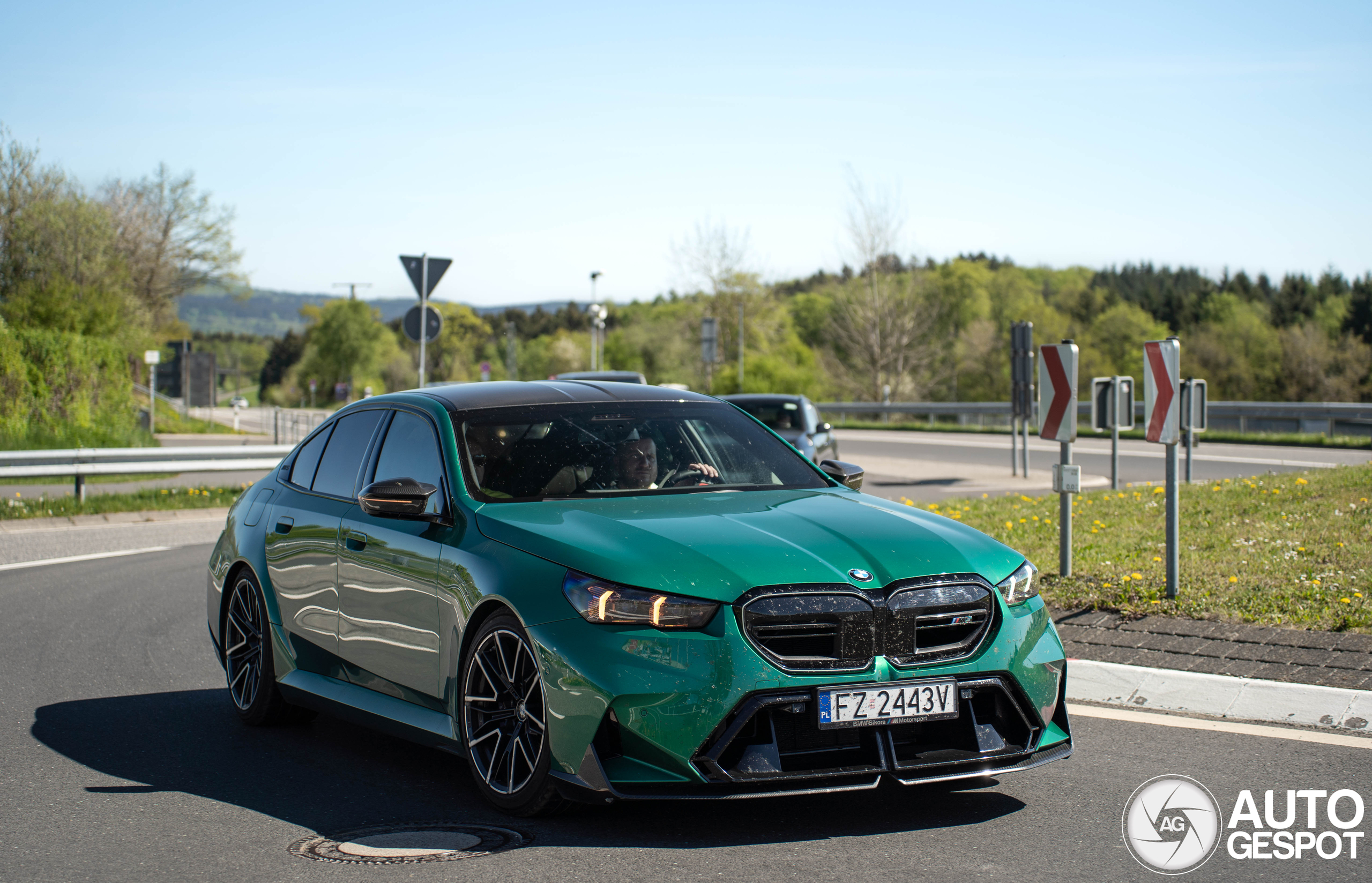 BMW M5 G90