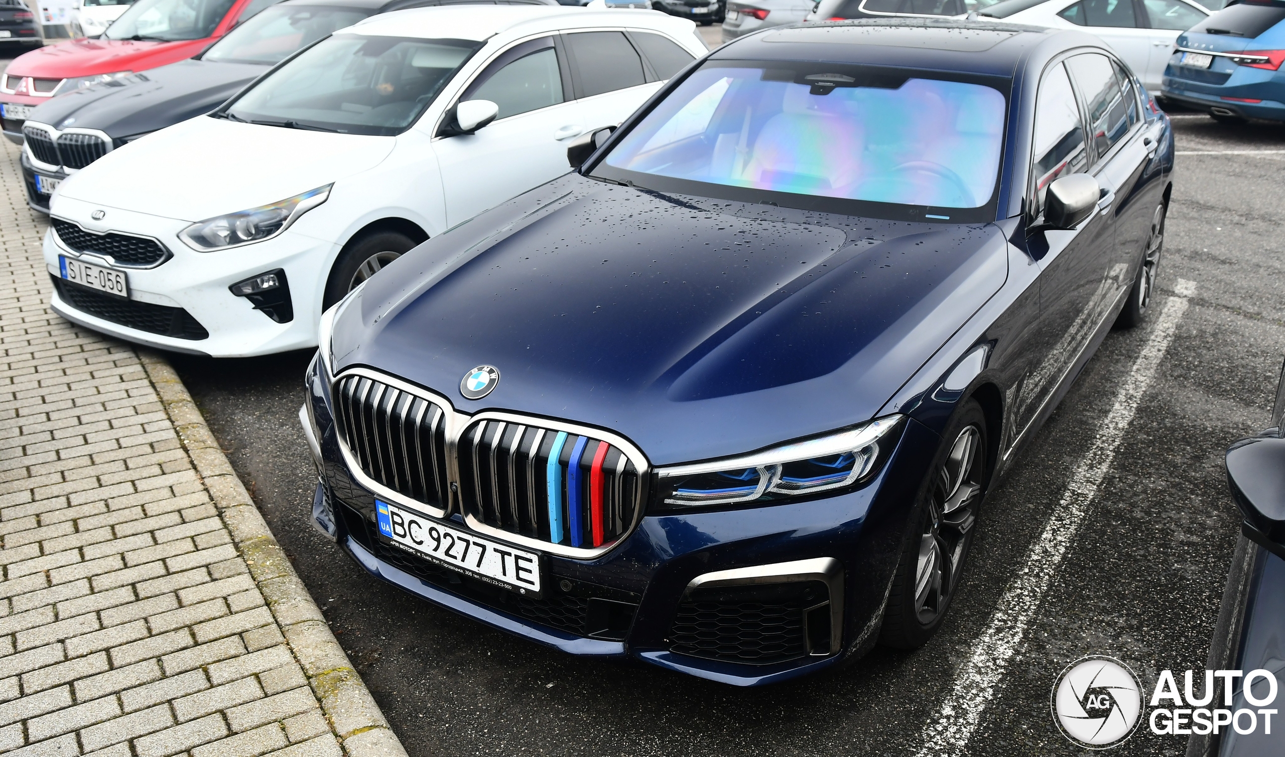 BMW M760Li xDrive 2019
