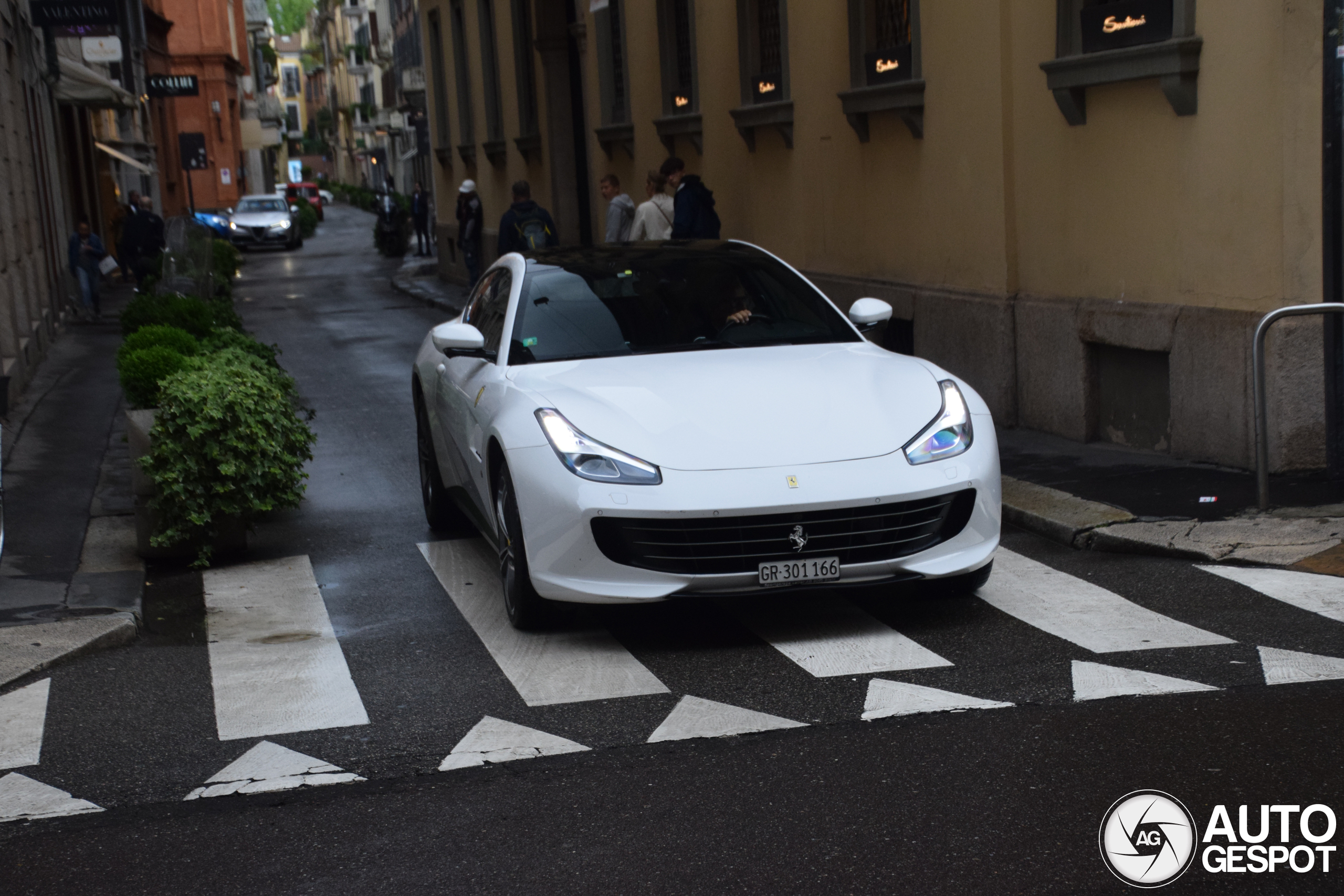 Ferrari GTC4Lusso T