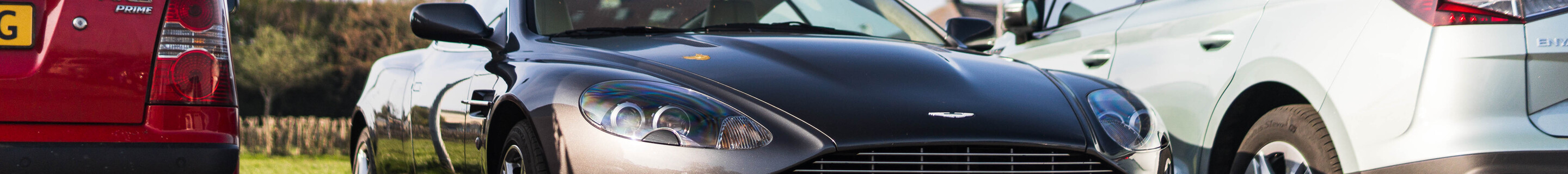 Aston Martin DB9
