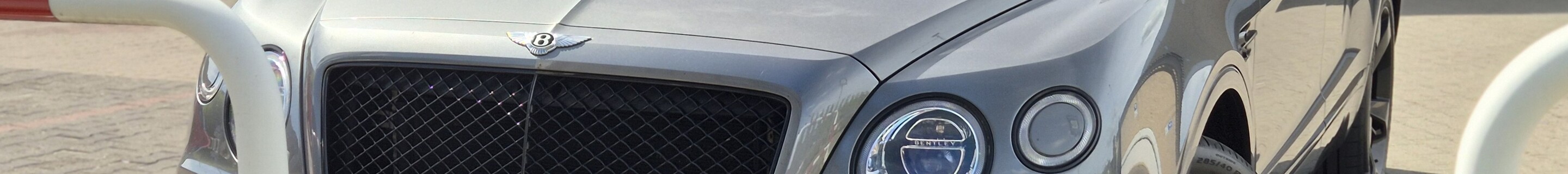 Bentley Bentayga V8