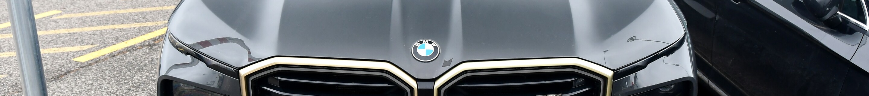 BMW XM G09