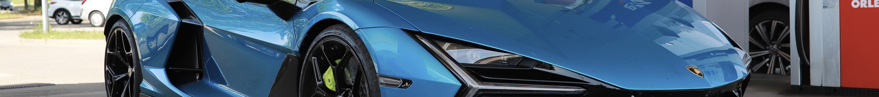 Lamborghini Revuelto