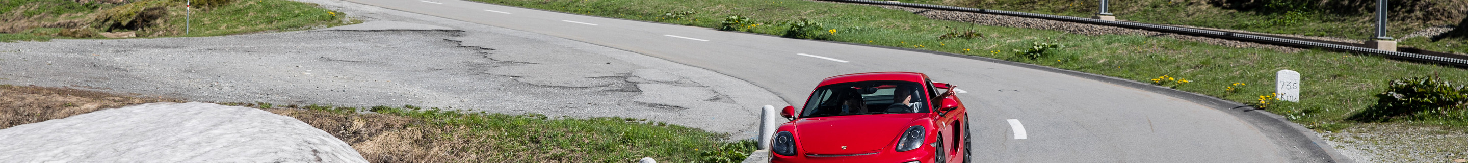 Porsche 981 Cayman GT4