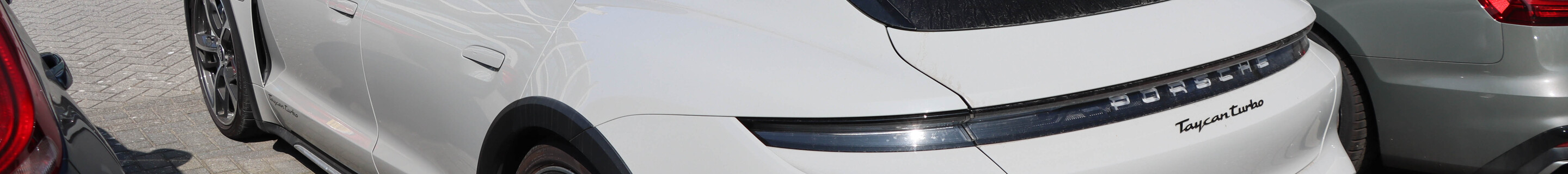 Porsche Taycan Turbo Cross Turismo