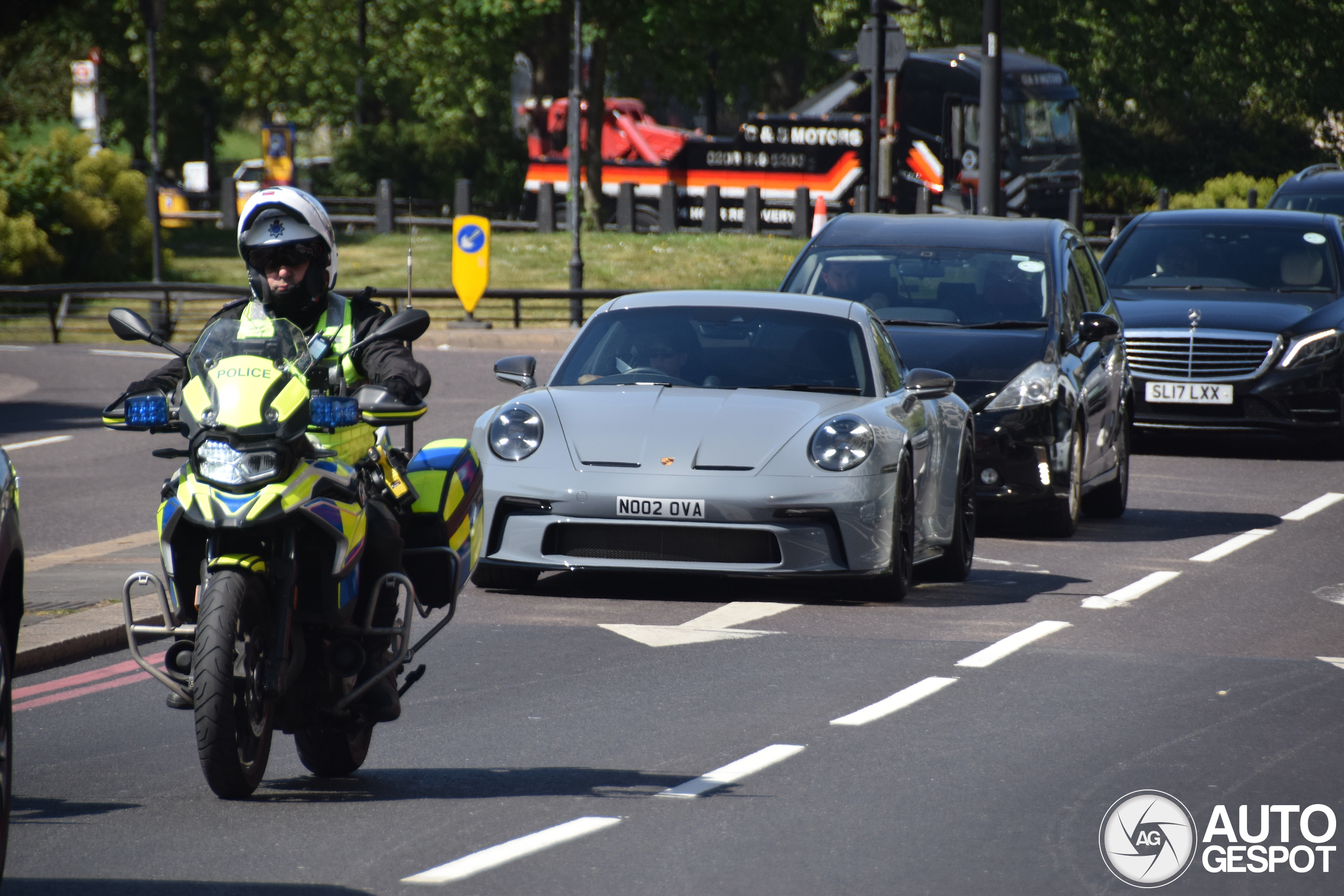 Porsche 992 GT3 Touring