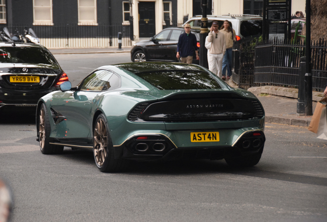 Aston Martin Vanquish 2025