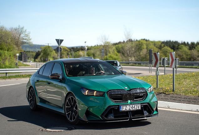 BMW M5 G90