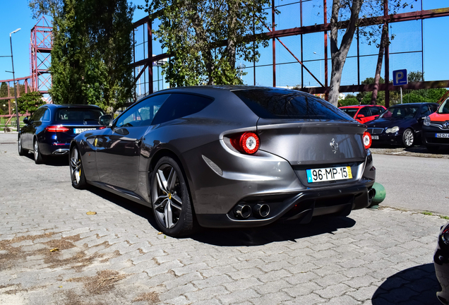 Ferrari FF