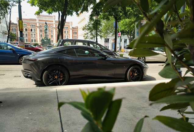 Ferrari Roma