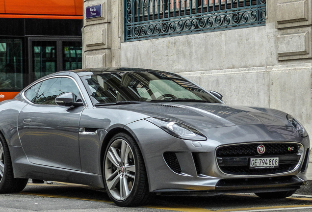 Jaguar F-TYPE S Coupé