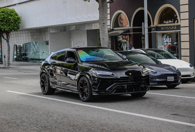 Lamborghini Urus Performante