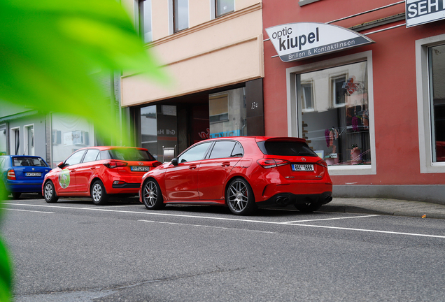 Mercedes-AMG A 45 S W177